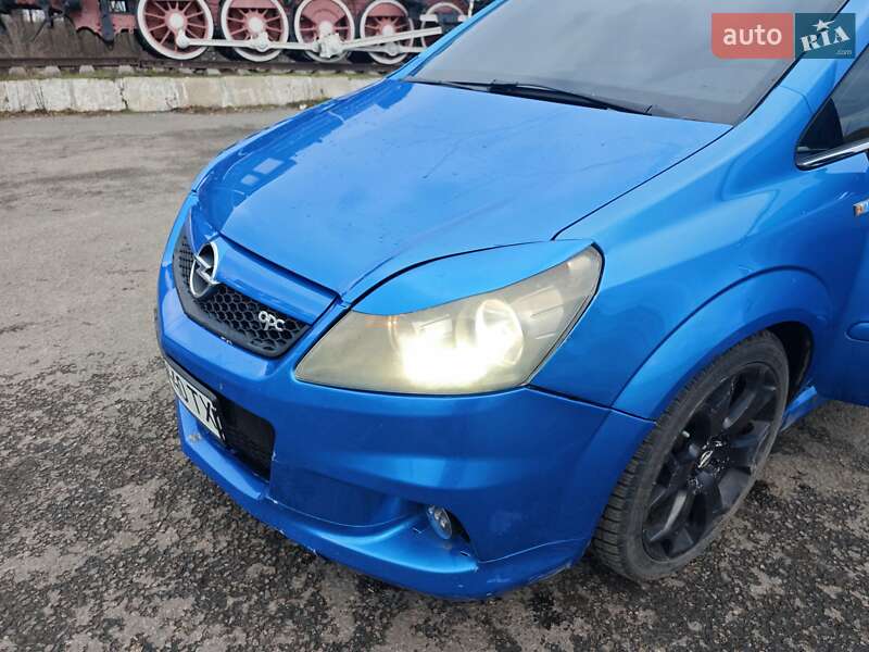 Минивэн Opel Zafira 2006 в Пятихатках фото 7 Минивэн Opel Zafira 2006 в Пятихатках