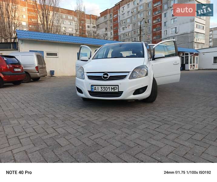 Минивэн Opel Zafira 2008 в Николаеве фото 25 Минивэн Opel Zafira 2008 в Николаеве