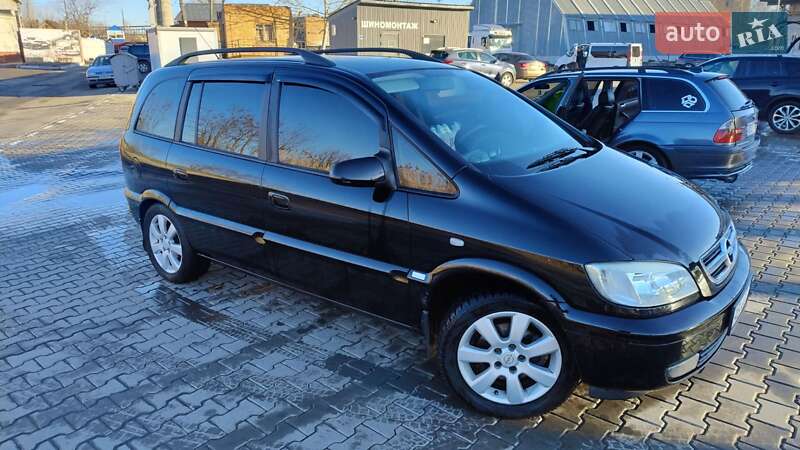 Минивэн Opel Zafira 2004 в Виннице