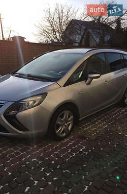 Мінівен Opel Zafira 2016 в 