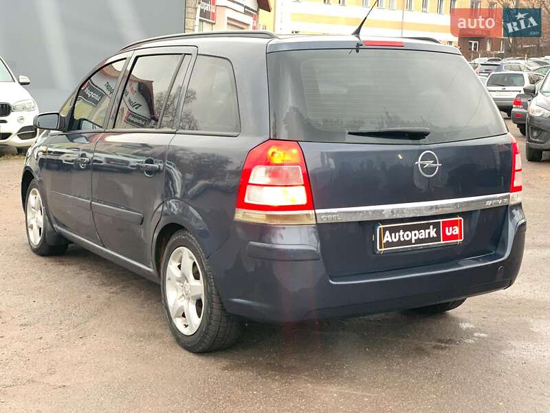 Минивэн Opel Zafira 2008 в Виннице