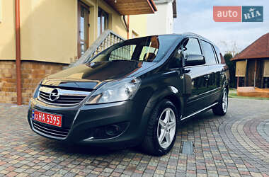 Мінівен Opel Zafira 2011 в Стрию