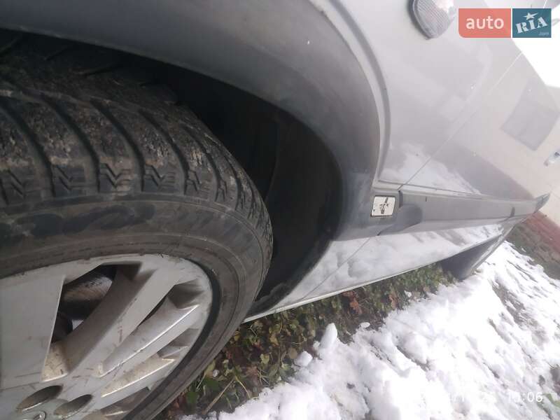 Мінівен Opel Zafira 2003 в Бучачі