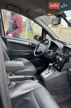Мінівен Opel Zafira 2008 в Миколаєві
