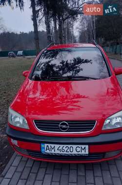 Минивэн Opel Zafira 2002 в Попельне