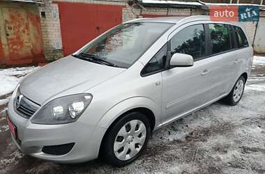 Минивэн Opel Zafira 2014 в Чернигове