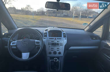 Мінівен Opel Zafira 2009 в Луцьку