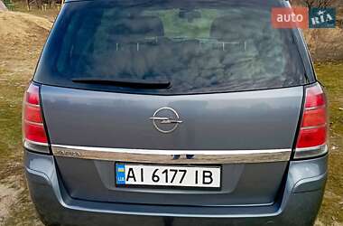 Минивэн Opel Zafira 2006 в Вышгороде