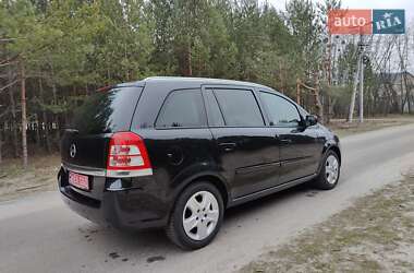 Мінівен Opel Zafira 2012 в Києві