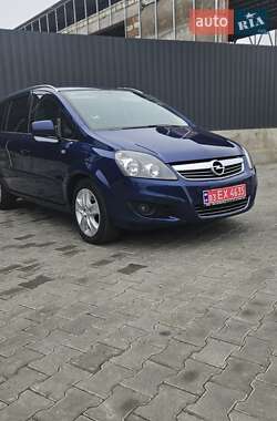 Мінівен Opel Zafira 2011 в Вознесенську