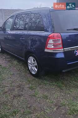 Мінівен Opel Zafira 2011 в Вознесенську