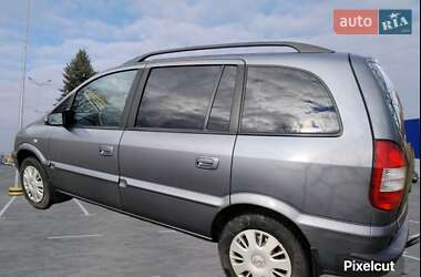 Мінівен Opel Zafira 2004 в Лубнах