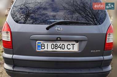 Мінівен Opel Zafira 2004 в Лубнах