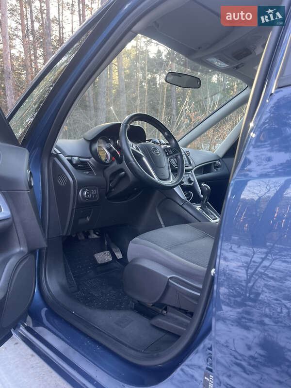 Мінівен Opel Zafira 2016 в Славуті