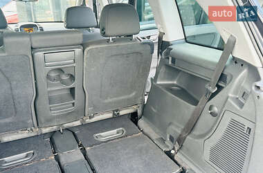 Минивэн Opel Zafira 2010 в 