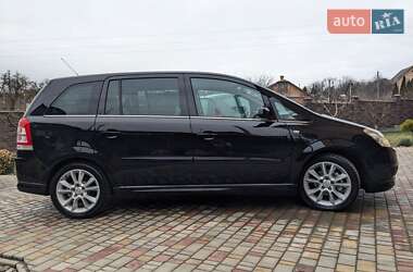 Мінівен Opel Zafira 2009 в Рівному