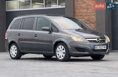 Минивэн Opel Zafira 2009 в Черновцах