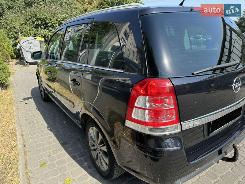 Минивэн Opel Zafira 2010 в Львове фото 2 Минивэн Opel Zafira 2010 в Львове