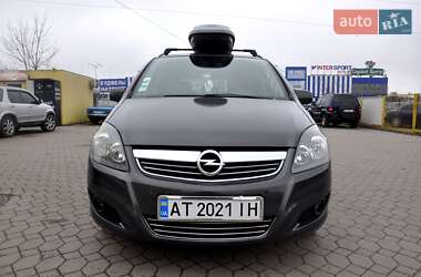 Мінівен Opel Zafira 2013 в Львові