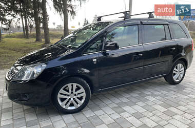 Мінівен Opel Zafira 2010 в Старокостянтинові