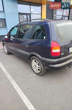 Минивэн Opel Zafira 2001 в Софиевской Борщаговке