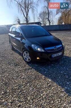 Минивэн Opel Zafira 2009 в Дрогобыче