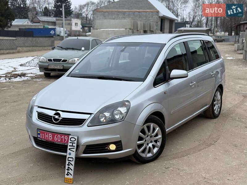Мінівен Opel Zafira 2007 в Золочеві