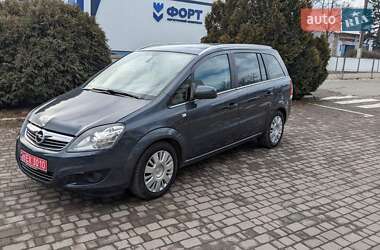 Минивэн Opel Zafira 2011 в Ровно