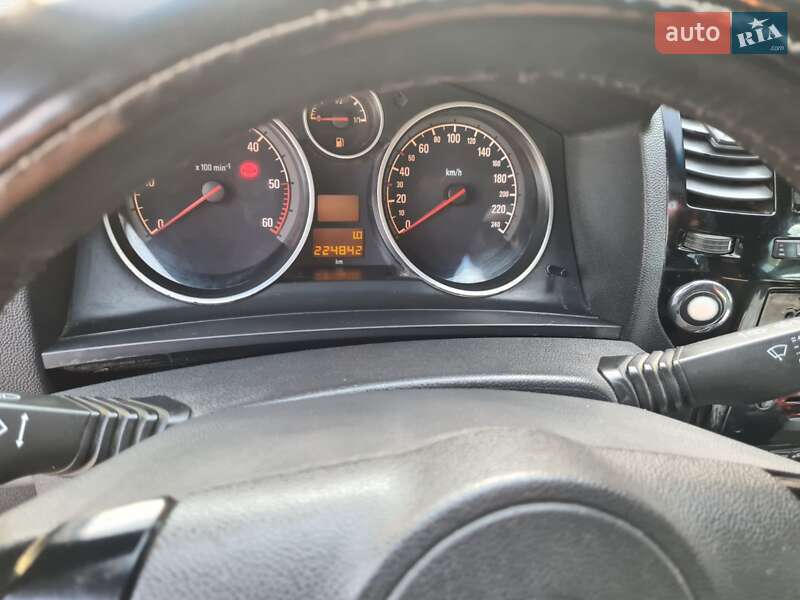 Минивэн Opel Zafira 2008 в Кагарлыке фото 6 Минивэн Opel Zafira 2008 в Кагарлыке