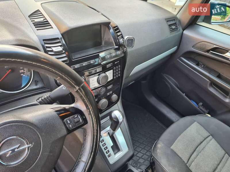 Минивэн Opel Zafira 2008 в Кагарлыке фото 9 Минивэн Opel Zafira 2008 в Кагарлыке