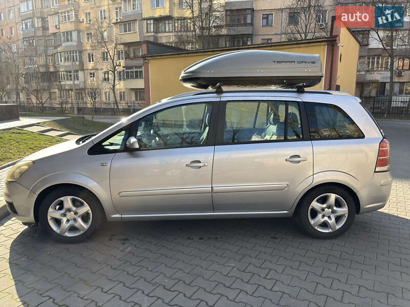 Opel Zafira 2006 Opel Zafira 2006