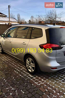 Мінівен Opel Zafira 2016 в 