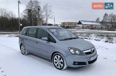 Минивэн Opel Zafira 2006 в Корсуне-Шевченковском