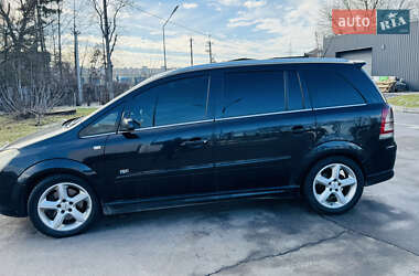 Минивэн Opel Zafira 2008 в Виннице