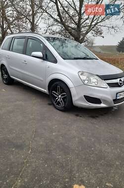 Мінівен Opel Zafira 2009 в Новій Одесі