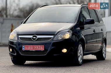 Мінівен Opel Zafira 2011 в Білій Церкві