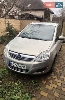 Мінівен Opel Zafira 2009 в Києві