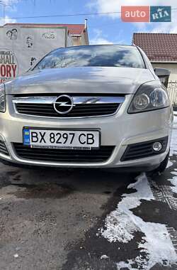 Мінівен Opel Zafira 2007 в Хмельницькому