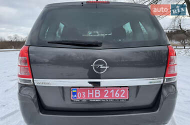 Минивэн Opel Zafira 2009 в Черкассах