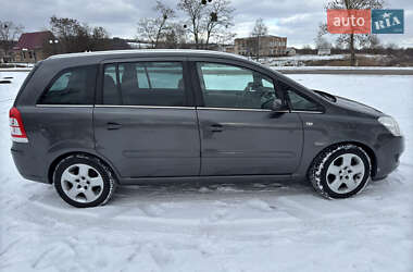 Минивэн Opel Zafira 2009 в Черкассах