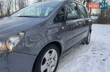 Мінівен Opel Zafira 2006 в Рівному