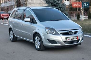 Минивэн Opel Zafira 2013 в Виннице