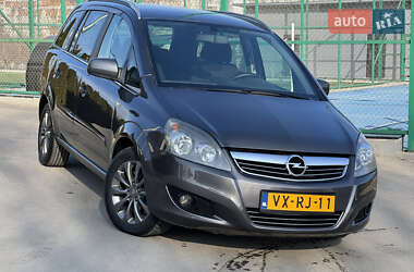 Минивэн Opel Zafira 2011 в Львове