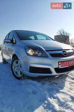 Минивэн Opel Zafira 2007 в Сумах