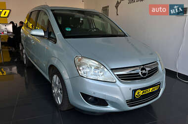 Минивэн Opel Zafira 2009 в Червонограде