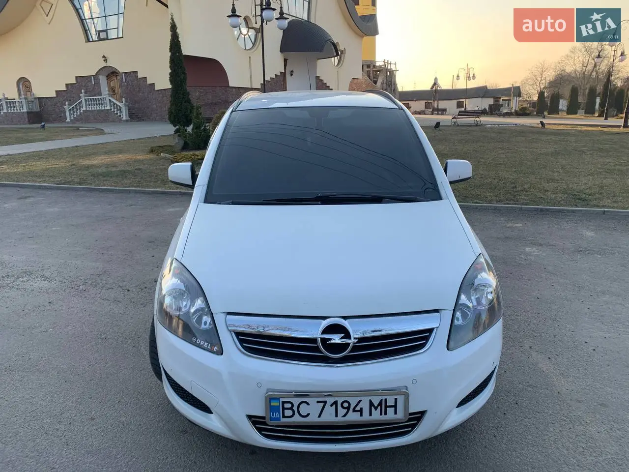 2010 Opel Zafira - мініатюра 11