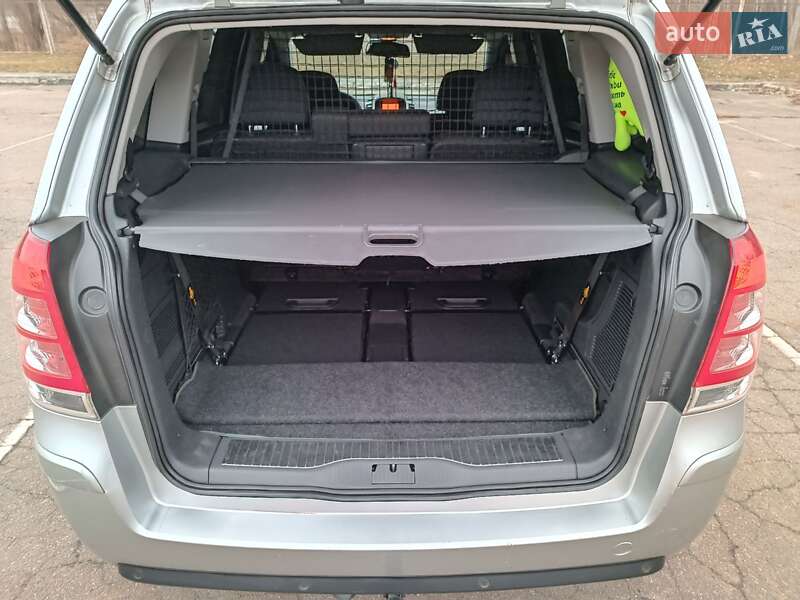 Мінівен Opel Zafira 2013 в Бердичеві