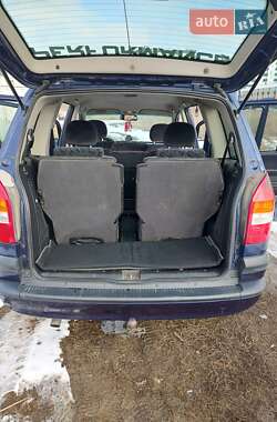 Минивэн Opel Zafira 2001 в 