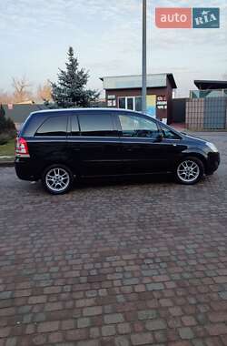 Мінівен Opel Zafira 2009 в Сарнах