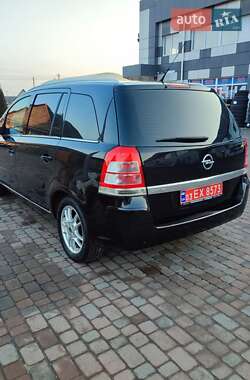 Мінівен Opel Zafira 2009 в Сарнах